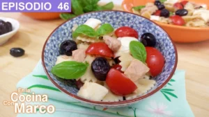 Ensalada de pasta fria mediterranea con atún