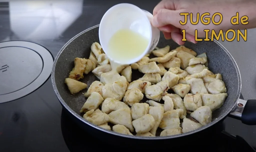 añadir jugo de limón