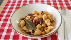 pasta con frijoles