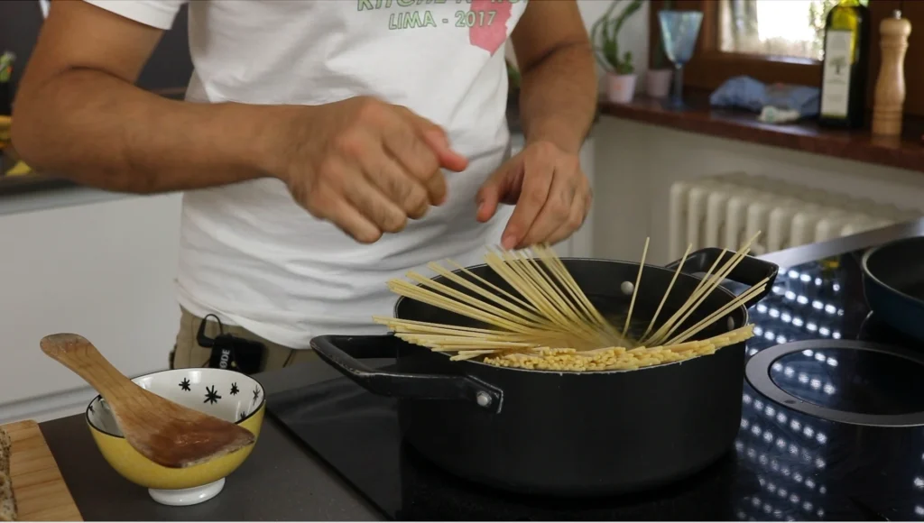 cocinar espaguetis